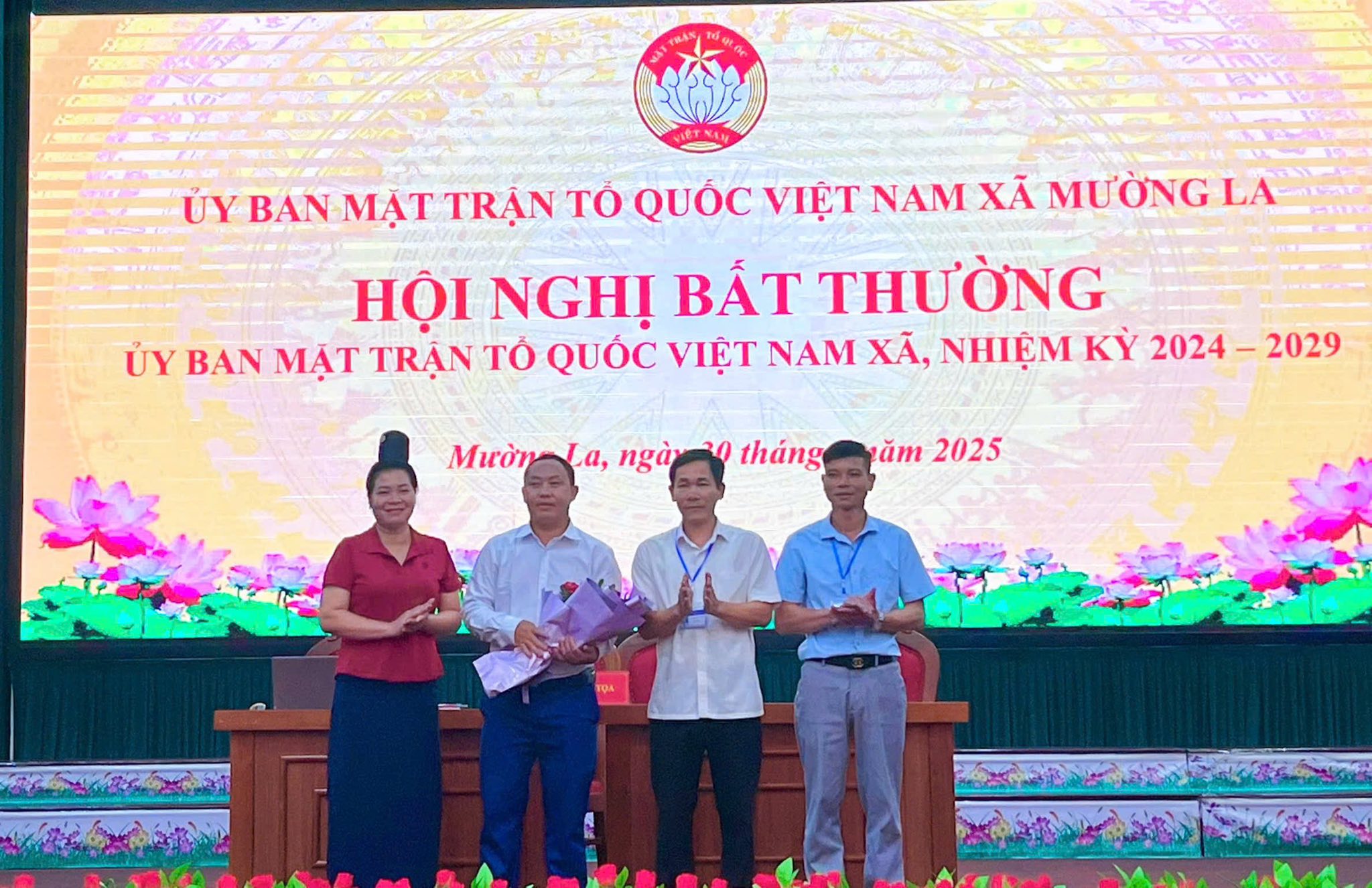 anh tin bai